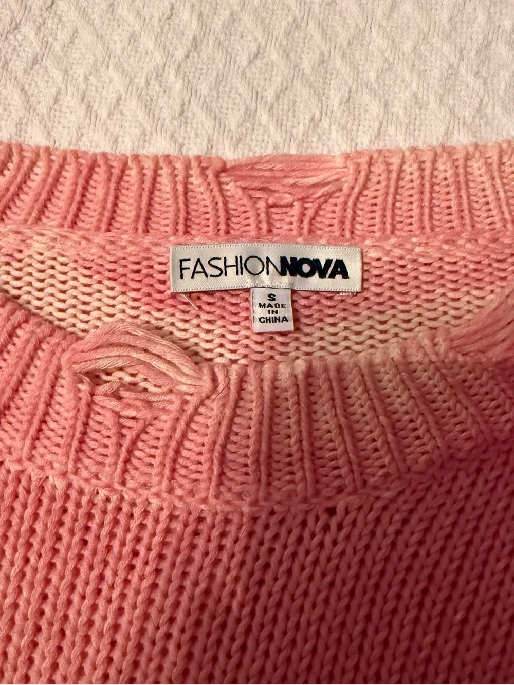 Fashion Nova Pink Distressed oversized Crewneck Sweater - Picture 4 of 4